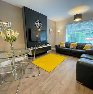 Beautifully Designed Pollok House Appartamento Glasgow Exterior photo