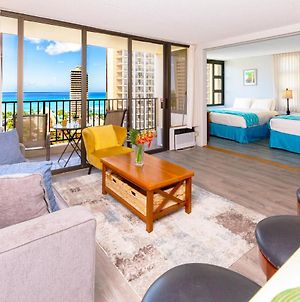 Beautiful 18Th Floor With Panoramic Ocean Views | 1 Block To Beach | Free Parking & Wifi Appartamento Honolulu Exterior photo