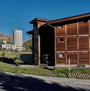 Chalet Weal Aparthotel Colle Colle Sestriere Exterior photo