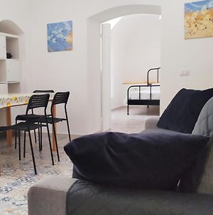 Dimora storica a Canosa di Puglia Appartamento Exterior photo