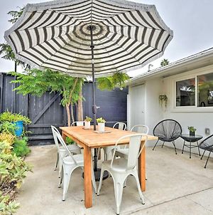 Chic And Central Ventura Home - Walk To Beach! Exterior photo