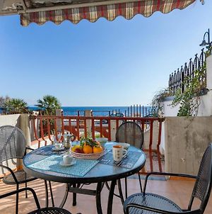 In Front Of The Beach Appartamento Nizza di Sicilia Exterior photo
