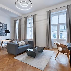 Apartment Kaiserliche Sommerfrische Baden bei Wien Exterior photo