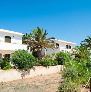 Sol Y Mar Hotel Formentera Island Exterior photo
