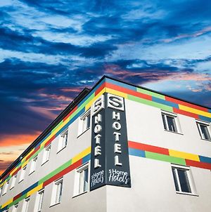 sHome Hotel Graz Exterior photo