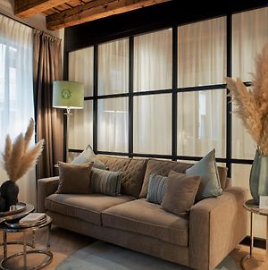 ELEGANCE ROOM - Aparta&Suite - Automatized Apartment Bassano del Grappa Exterior photo