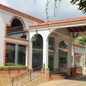 Hotel San Juan Internacional Bucaramanga Exterior photo
