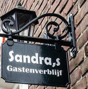Sandra'S Gastenverblijf Hotel Oostvoorne Exterior photo