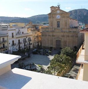Solemar Sicilia - Piazza Duomo Appartamento Bagheria Exterior photo