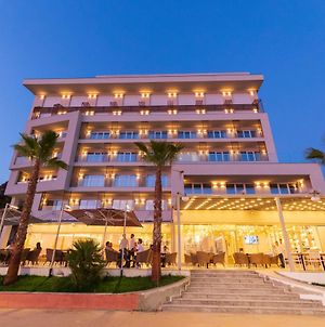 Amr Hotel - Durrës Exterior photo