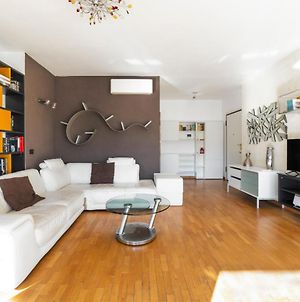 Milano Rogoredo Apartment With Garage Exterior photo
