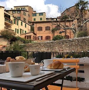 Fonte Gaia Experience Bed and Breakfast Siena Exterior photo