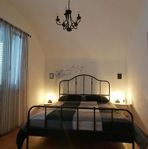 The 'Ferdinando' Refuge Appartamento Mesagne Room photo