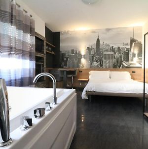 Virtus Prestige - Rooms & Apartments Roma Exterior photo