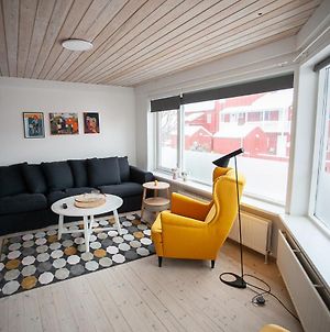 Cozy / Nordic House / Baker / Svartifossur Appartamento Tórshavn Exterior photo