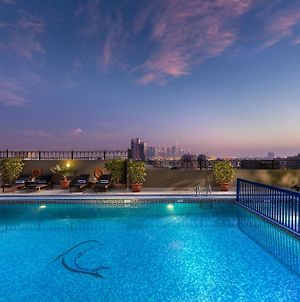 Savoy Central Hotel Apartments Dubai Exterior photo
