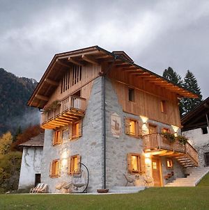 Pimont Alpine Chalet Villa Madonna Exterior photo