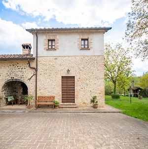 Spacious Farmhouse in Citta di Castello with Pool San Secondo Exterior photo