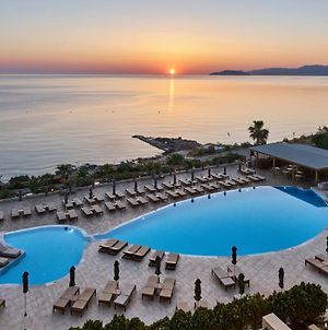 Blue Marine Resort And Spa Hotel Agios Nikolaos Exterior photo