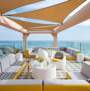 Fairmont Fujairah Beach Resort Exterior photo