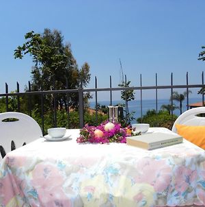 2 Bedrooms House At Maratea 500 M Away From The Beach With Sea View Enclosed Garden And Wifi Exterior photo