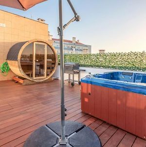 Sunny Private Rooftop Sauna & Hot Tub By Bentobox Appartamento Lisbona Exterior photo