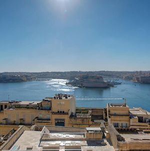 Tritoni Valletta Harbour suites Exterior photo