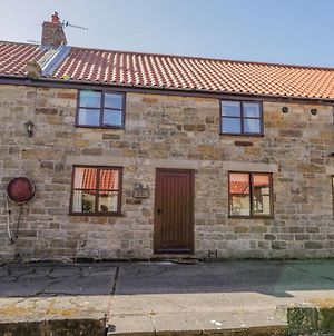 Danby Cottage Whitby Exterior photo