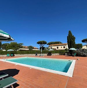 Toscana Tour - Small Cottage With Aircon, Private Terrace And Garden - 2000M From The Beach Cecina  Exterior photo