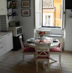Monti's Holiday Appartamento Roma Exterior photo
