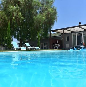Pool Guesthouse Corinto Exterior photo