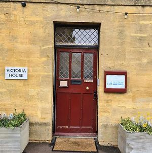 Victoria House Hotel Stow-on-the-Wold Exterior photo