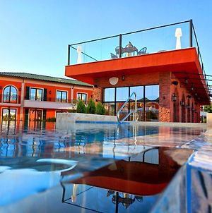 Luxury Villas In Therma Village - Spa & Mineral Pool Kranevo Exterior photo