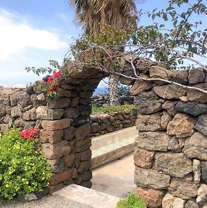 Dammuso Cinzia, incantevole fronte mare Appartamento Pantelleria Island Exterior photo