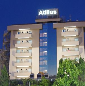 Hotel Atilius Riccione Exterior photo