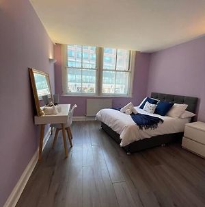 2 Bed Flat Outside Liverpool Street Station! Appartamento Londra Exterior photo
