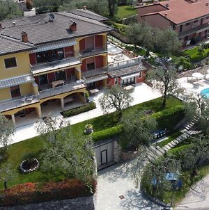 Villa Due Leoni - Residence Brenzone sul Garda Exterior photo