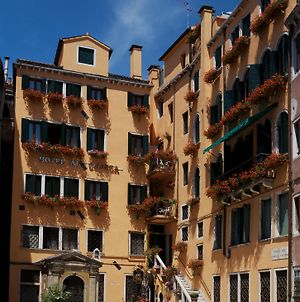 Hotel Al Codega Venezia Exterior photo
