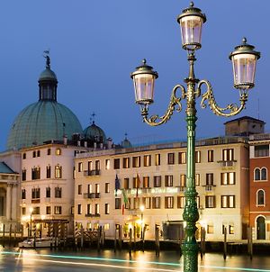 Hotel Carlton On The Grand Canal Venezia Exterior photo