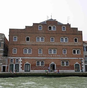 Generator Venezia Exterior photo
