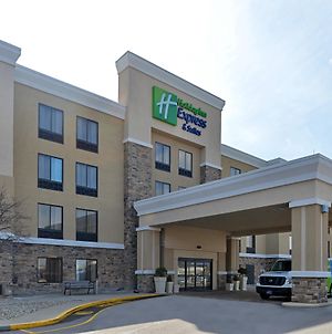 Holiday Inn Express & Suites Indianapolis W - Airport Area Exterior photo