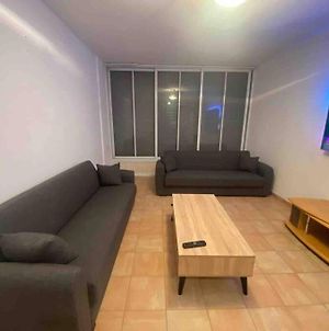 New- Luxury 4 Rooms Apartment For 11 People Petach Tikva Exterior photo