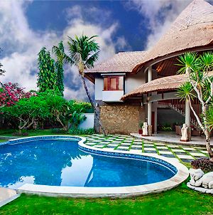 Abi Bali Resort Villa & Spa Jimbaran Exterior photo