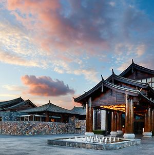 Intercontinental Lijiang Ancient Town Resort Exterior photo