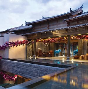 Hotel Indigo Lijiang Ancient Town, An Ihg Hotel Exterior photo