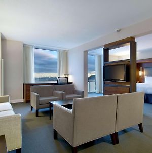 Hilton Toronto Airport Hotel&Suites Mississauga Room photo