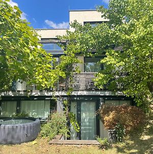 Smile Villa Mit Terrasse, Garten, Klimaanlage Und Parkplatz Im Beliebten Dobling In Wien Exterior photo