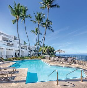 Wyndham Royal Sea Cliff Resort Kailua-Kona Exterior photo