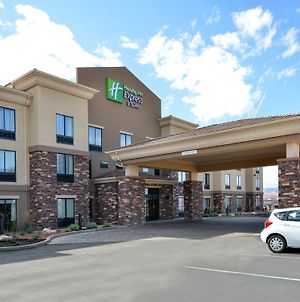 Holiday Inn Express Hotels Page, An Ihg Hotel Exterior photo