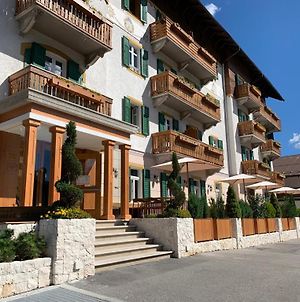 Hotel Serena Cortina dʼAmpezzo Exterior photo